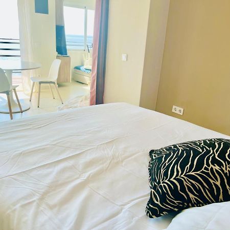 Apartamento Lujoso Y Moderno Vistas Panoramicas Al Mar Marbella Exterior foto