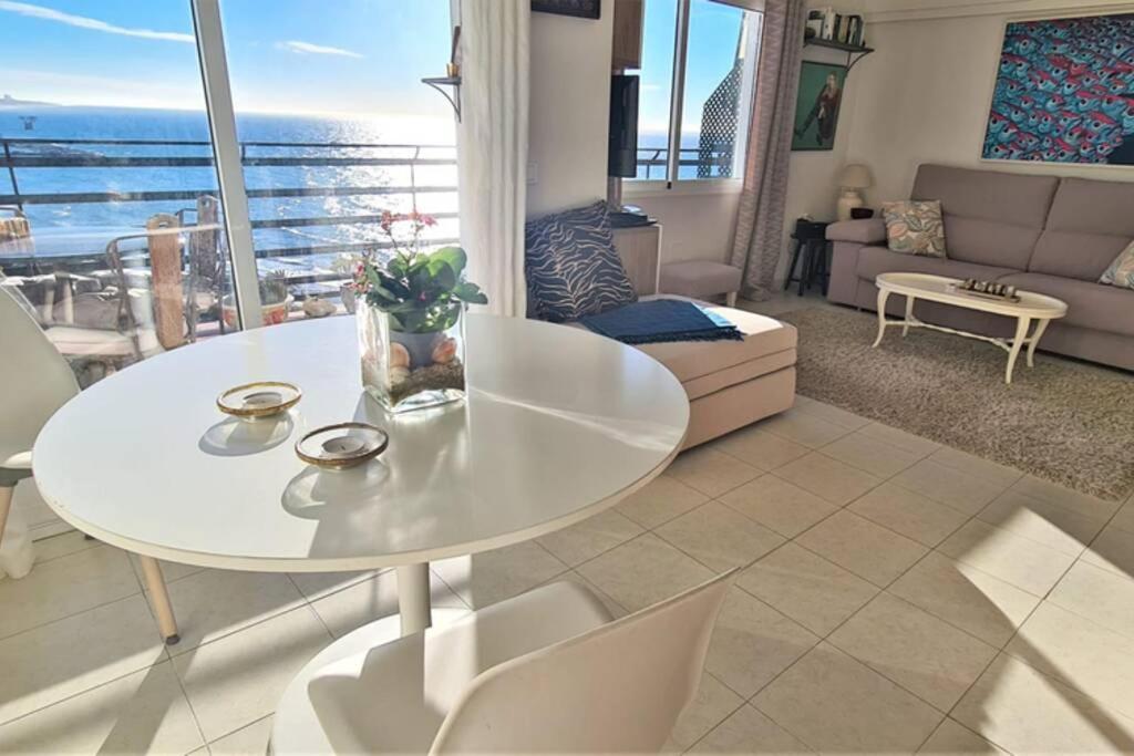 Apartamento Lujoso Y Moderno Vistas Panoramicas Al Mar Marbella Exterior foto