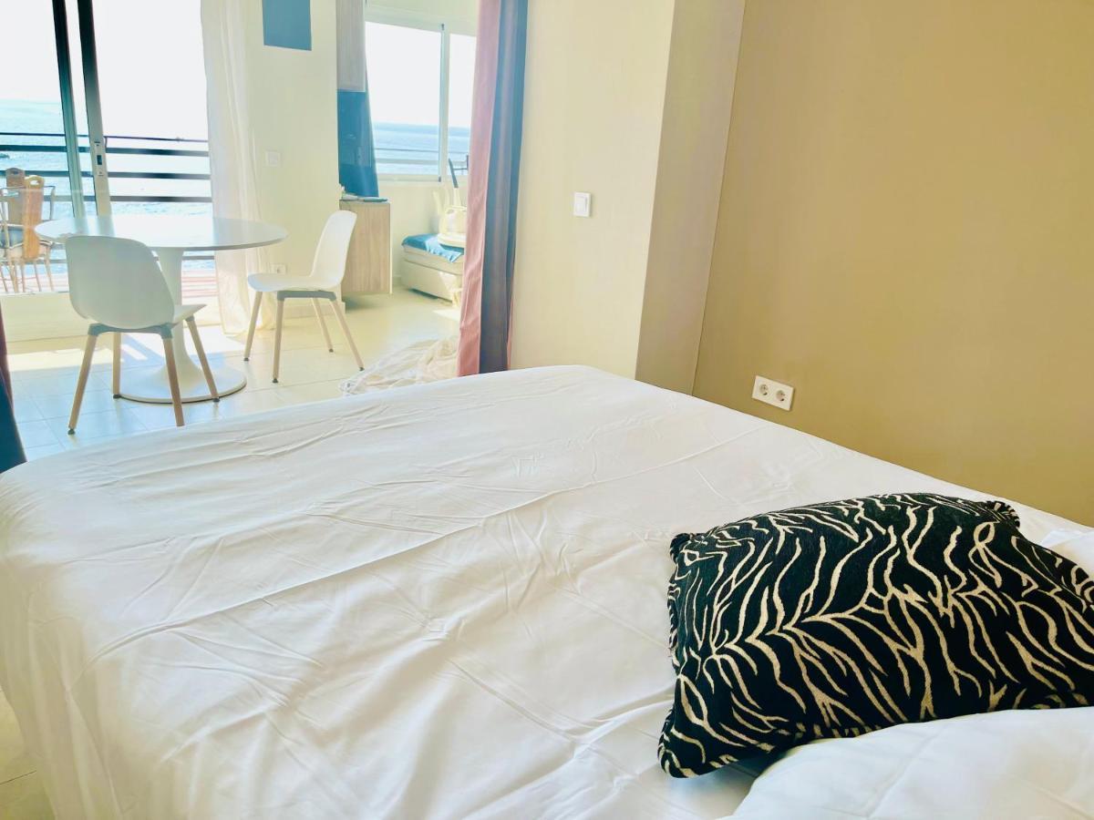 Apartamento Lujoso Y Moderno Vistas Panoramicas Al Mar Marbella Exterior foto